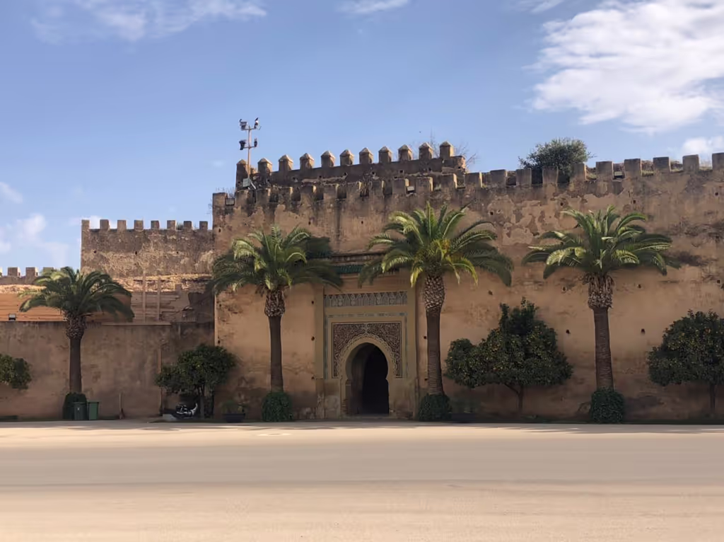 Meknes Private Tour - Bab Alkasba avec la place d'allégeance 