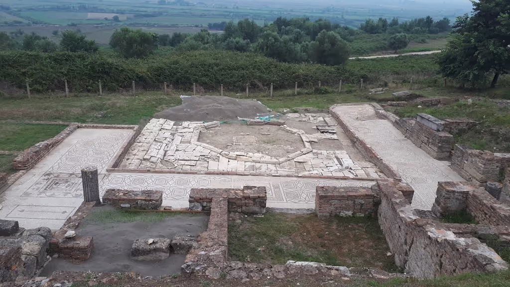 Tirana Private Tour - Floor mosaic in Apollonia