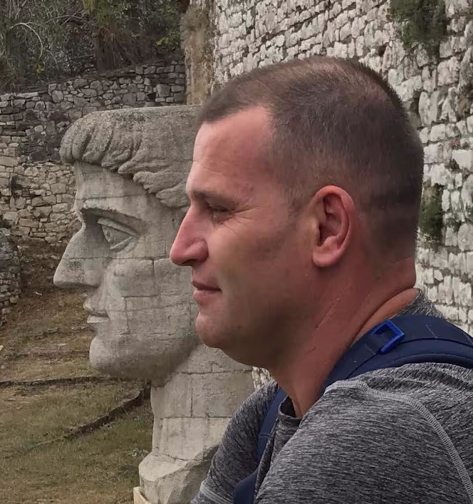 Tirana Private Tour - Who is the most handsome guy ? I or Constantine the great of Berat