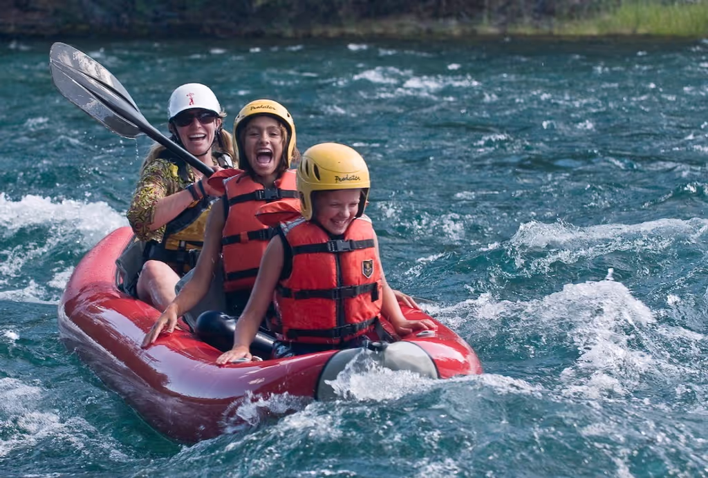 Vancouver Private Tour -  Family friendly inflatable kayaking on the Upper Chilko River.