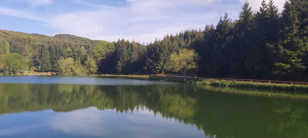 Tirana Private Tour - Puka lake