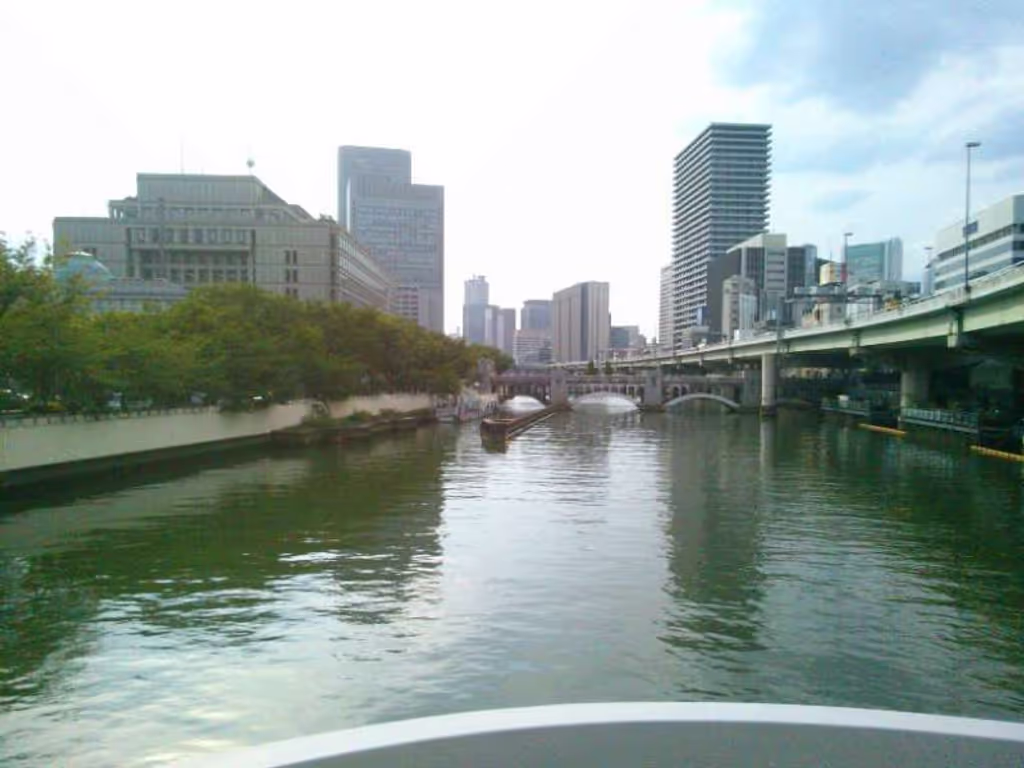 Osaka Private Tour - "中之島“親水區