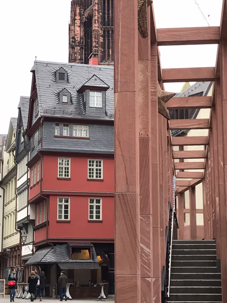Frankfurt Private Tour - New Old Town