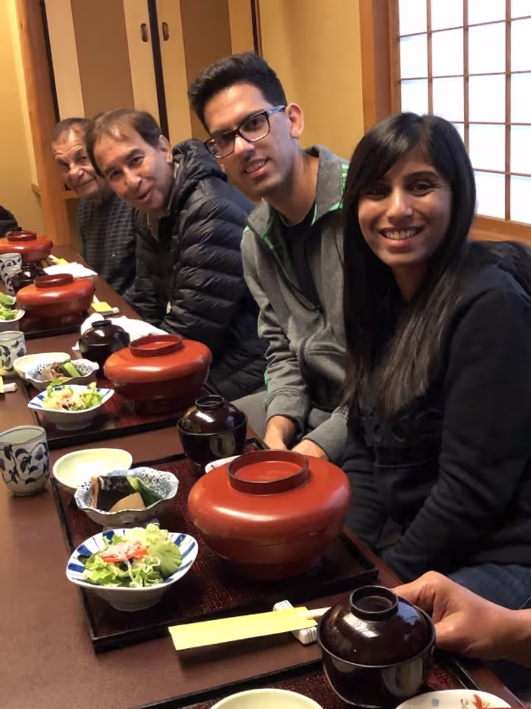 Tokyo Private Tour - Friendly family from Toronto in a Japanese style restaurant