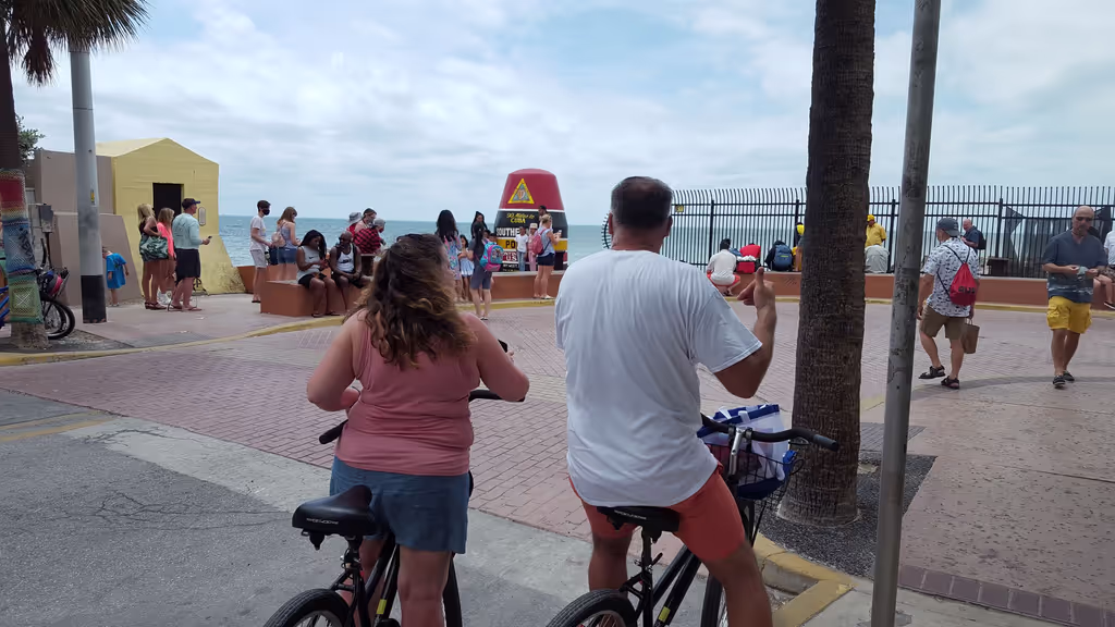 Key West Private Tour - Southermost point... most photographed spot in the Keys