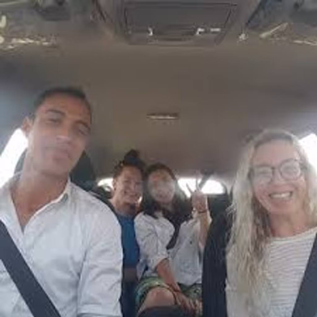 Marrakech Private Tour - happy driver 