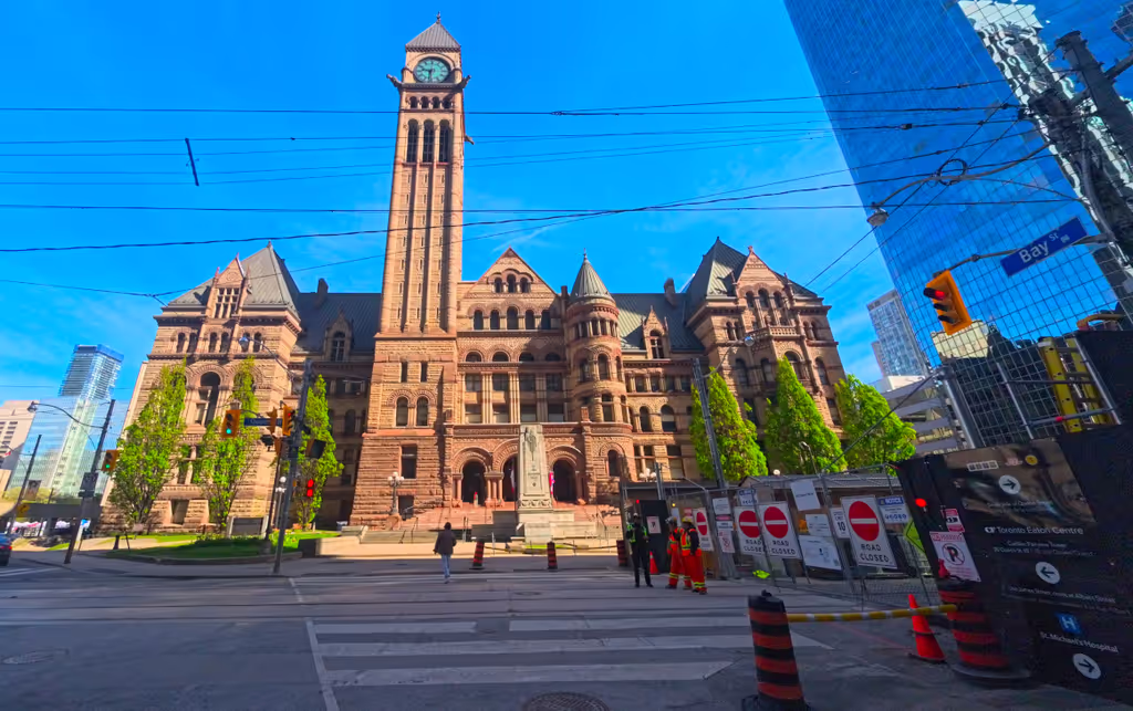Toronto Private Tour - Old City Hall