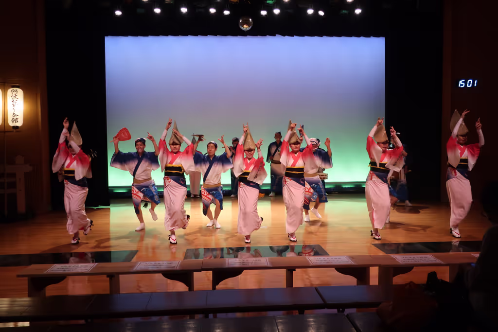 Tokushima Private Tour - We see Awa Odori on the stage of Awaodori Kaikan