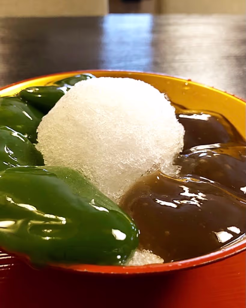 Kyoto Private Tour - Traditional Warabi mochi, made of plant starch and sugar,  it is popular for Maiko and Heiko.
It will cost Jyen1250 per plate.
Everyday open stop be careful that sometimes sold-out during opening time 