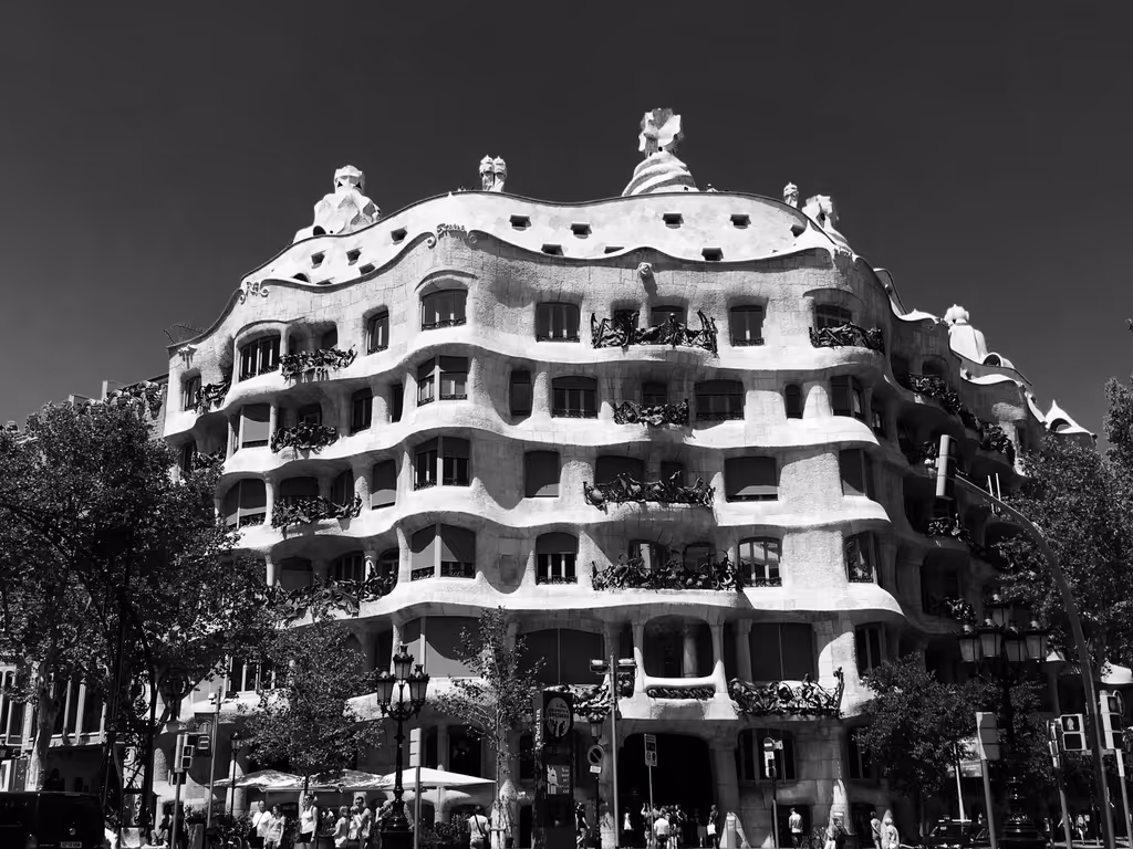Barcelona Private Tour - La Pedrera