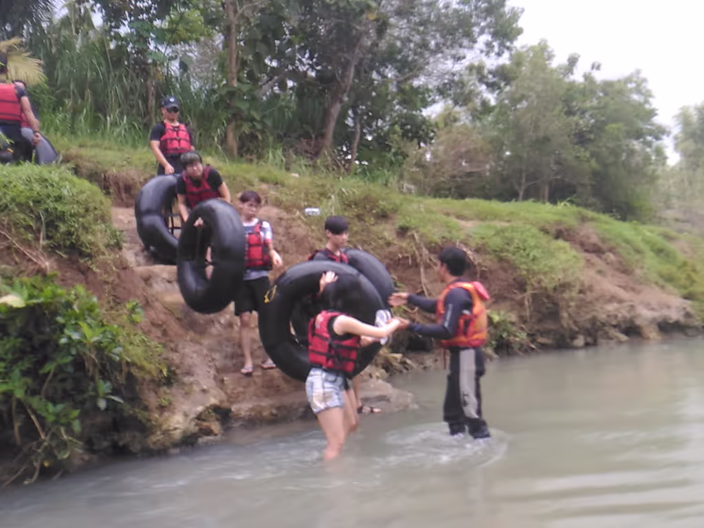 Yogyakarta Private Tour - Pindul cave tubing