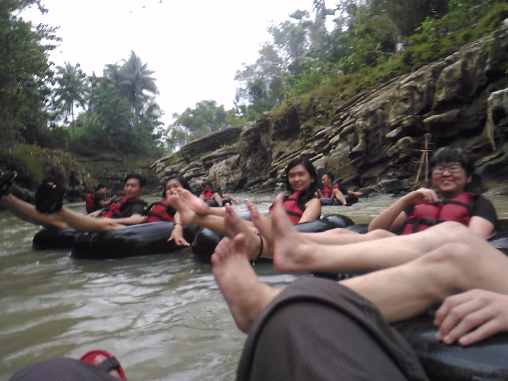 Yogyakarta Private Tour - Pindul cave tubing