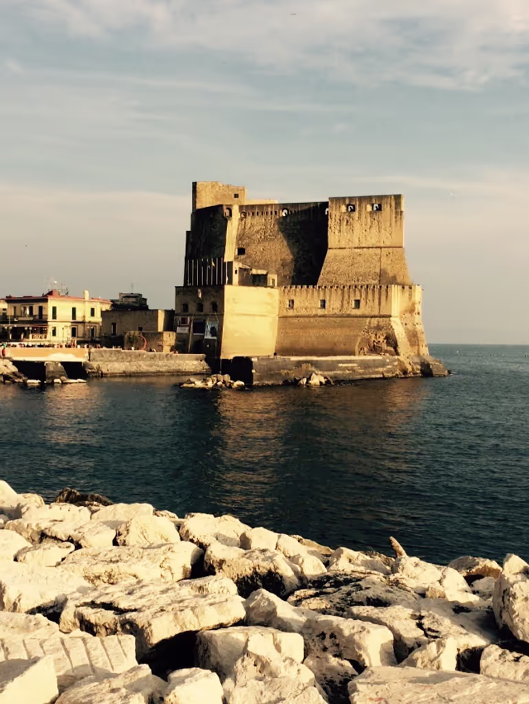 Naples Private Tour - Castel dell'Ovo