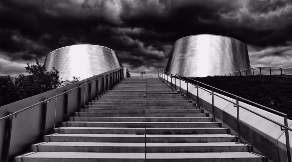 Montreal Private Tour - Montreal Planetarium