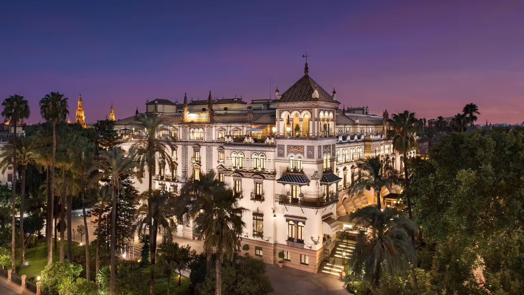 Seville Private Tour - Hotel Alfonso XIII
