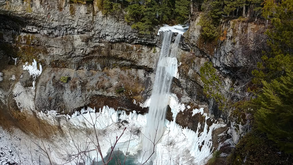 Vancouver Private Tour - Brandywine Falls, winter, Whistler