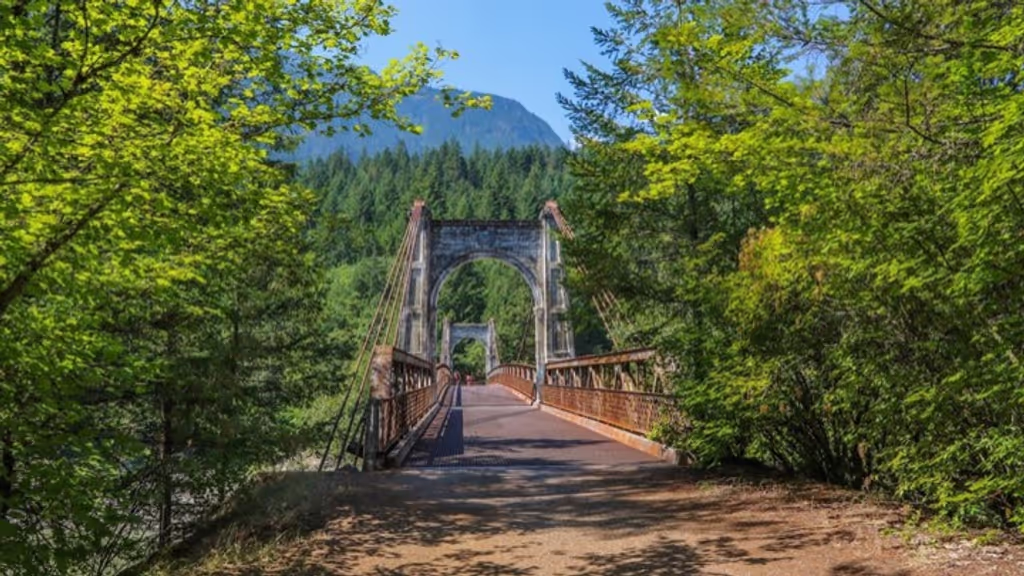Vancouver Private Tour - Old Alexandra Bridge, Yale, Fraser Valley