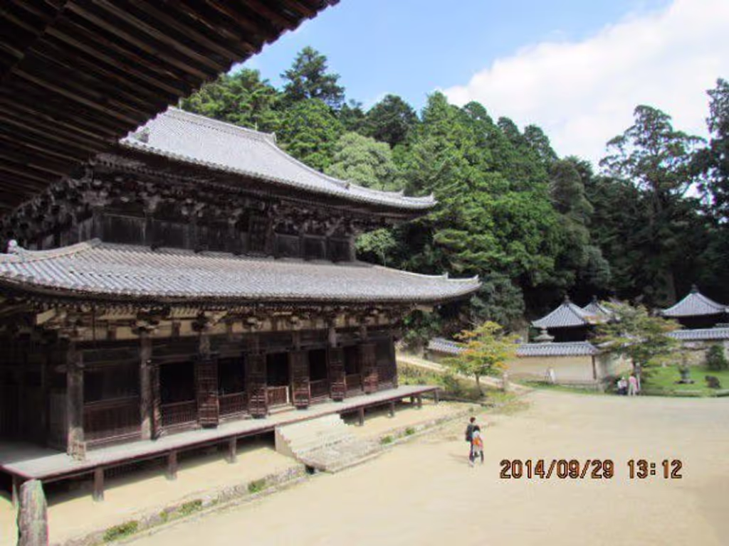 Kobe Private Tour - Daikodo seen from Jikido in Engyoji Temple