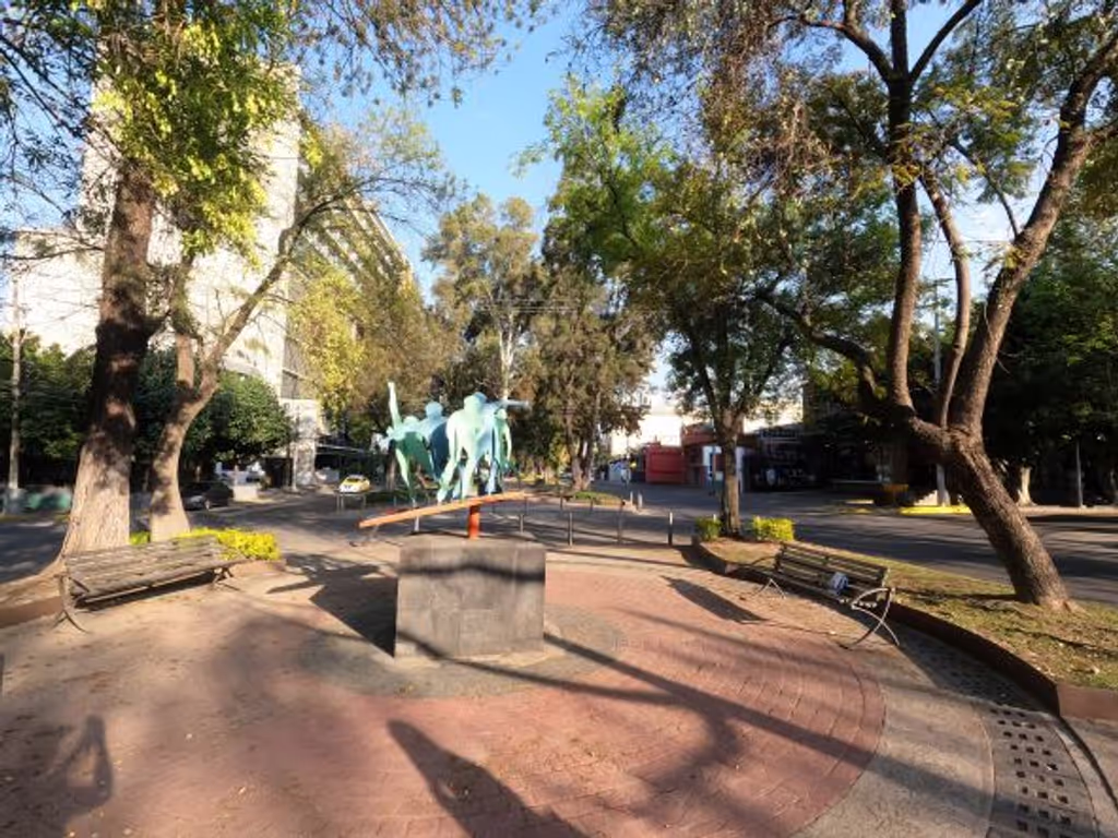 Guadalajara Private Tour - The city has linear parks that are for walking, jogging, biking, and exercising. the parks have exercising equipment open to the public.