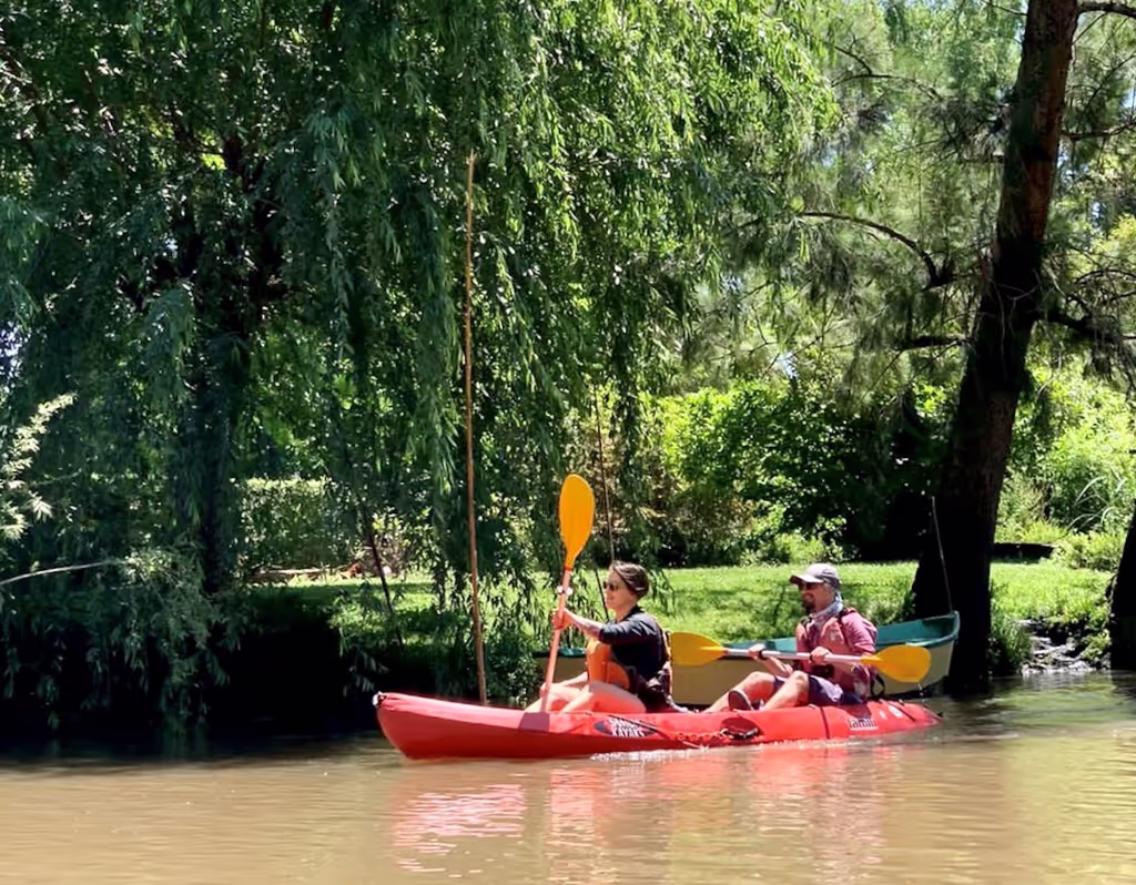 Buenos Aires Private Tour - Rowing the Paraná delta