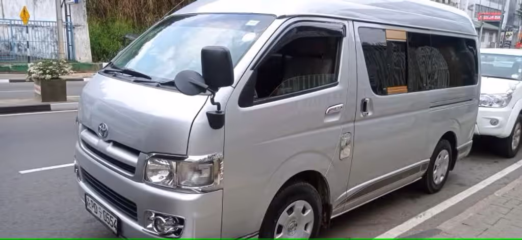Colombo Private Tour - Toyota KDH