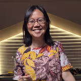Singapore Tour Guide - Stella S.