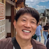 South Korea Tour Guide - Paul K.