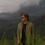 Thailand Tour Guide - Chatthabhol J.