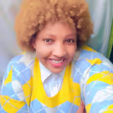 Kenya Tour Guide - Lucie N.