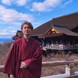 Japan Tour Guide - Nicolas  I.