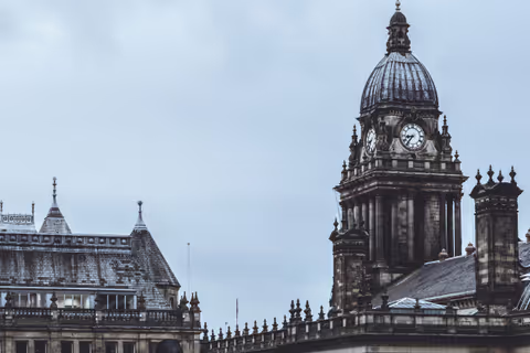 Leeds Tour Guide