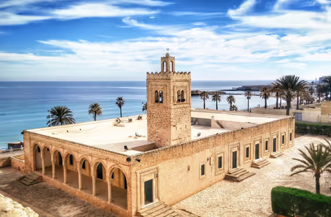 Hammamet Tour Guide