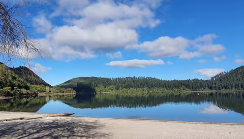 Rotorua Tour Guide