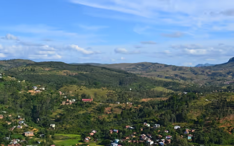 Madagascar Tour Guide