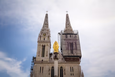 Zagrebacka Tour Guide