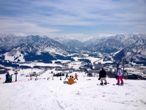 Niigata Tour Guide