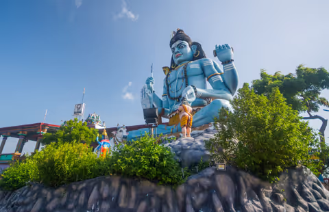 Trincomalee Tour Guide