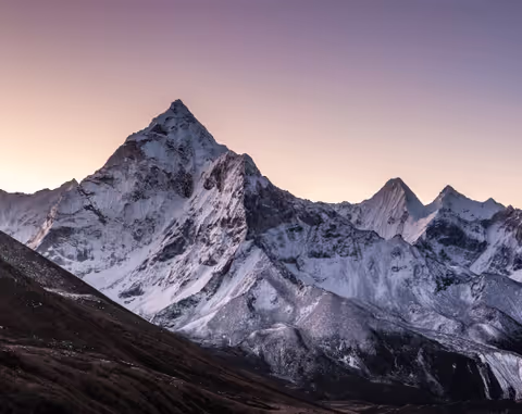 Sagarmatha Tour Guide
