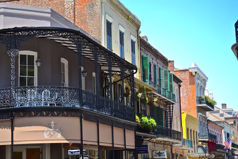 New Orleans Tour Guide