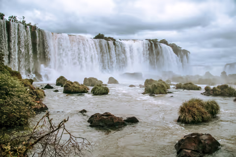Iguazu Falls (Brazil) Tour Guide