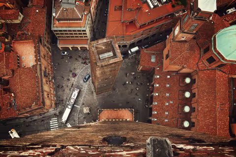 Bologna Tour Guide