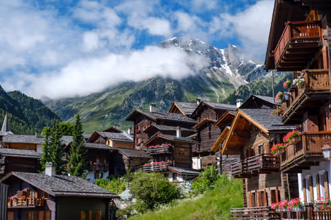 Switzerland Tour Guide