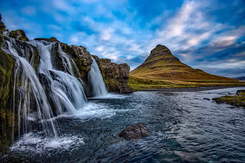 Iceland Tour Guide