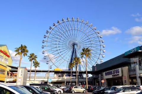 5 of the Best Shopping and Dining Areas in Fukuoka