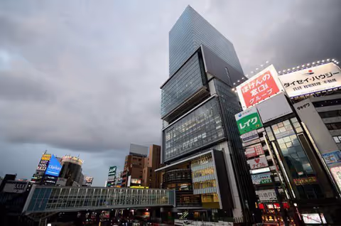 Shopping at Tokyo's Skyscraper: Shibuya Hikarie
