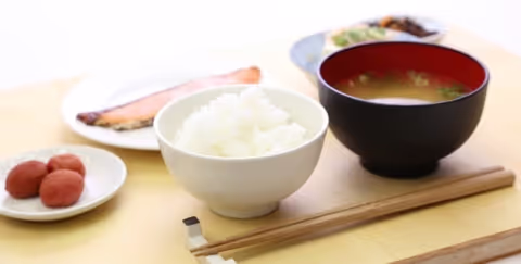 English: 5 franchised restaurants to eat cheap in Japan