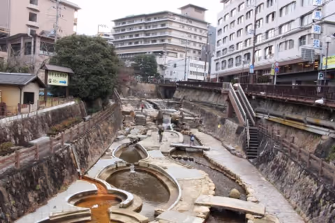 Arima Onsen in Kobe, the Oldest Onsen in Japan with Various Historical Interests