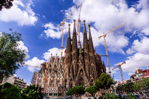 Your In-Depth Guide To The Sagrada Familia