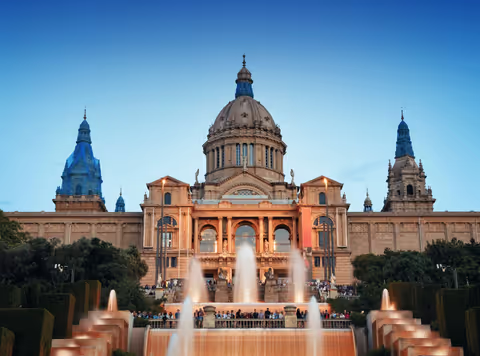 25 Travel Tips for Barcelona of 2025 [By a Professional Guide]