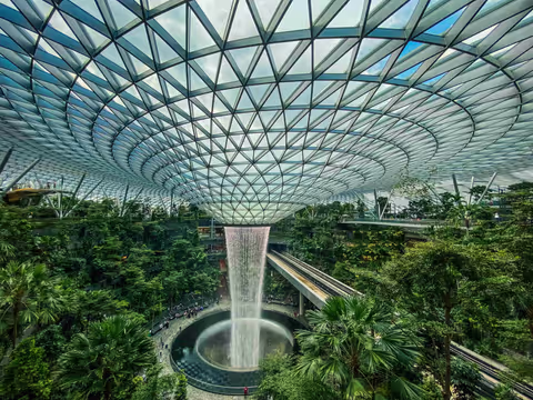Singapore Layover Tour: How to Make the Most of Your Stopover